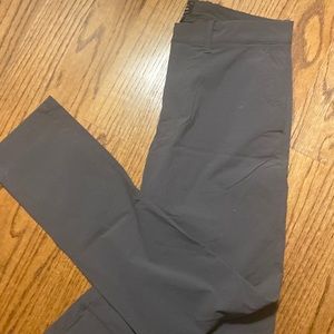 J Crew light weight stretchdark grey 30/33